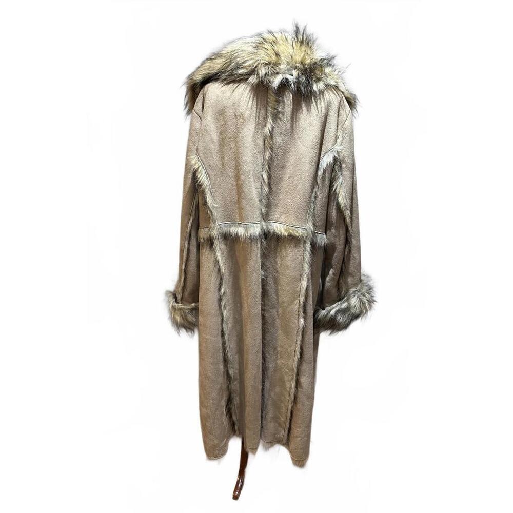 Fabulous Furs Long Faux Fur Trimmed Coat for Women 3X - Picture 3 of 8